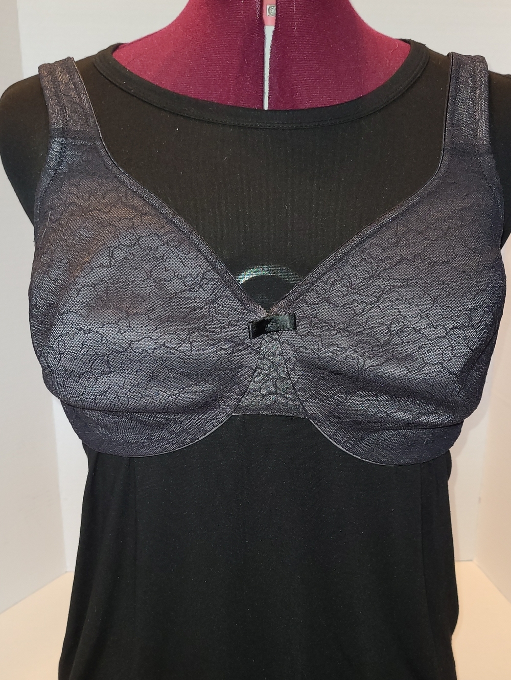 Wonderbra Black Lace Full Support Bra US-38DD/UK- 38E
